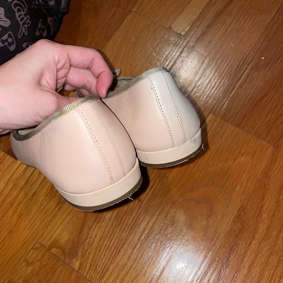 Prada patent leather blush/nude flats - Picture 6 of 8